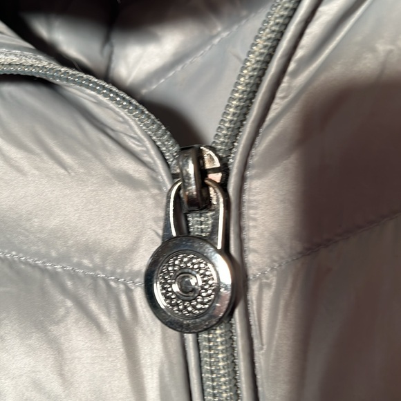 Puff jacket grey , very comfy - Picture 3 of 16